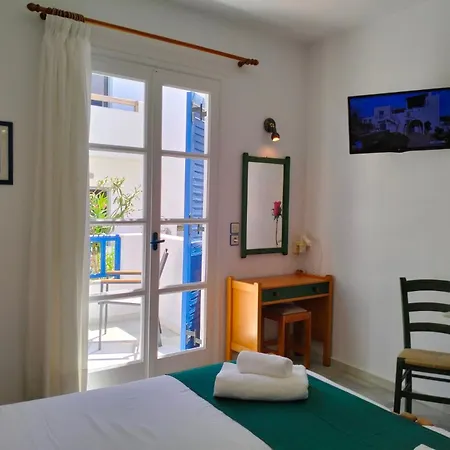 Hotel apartamentowy Nostos At Saint George Agios Georgios Chora Naxos Town Naxos City