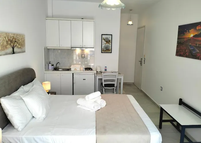 Nostos At Saint George Agios Georgios Chora Naxos Town מלון דירות 4*