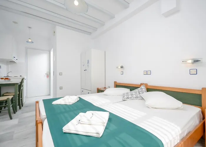 מלון דירות Nostos At Saint George Agios Georgios Chora Naxos Town 4*